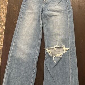 PAIGE Anessa Wide Leg Jeans. Sz 23. 27” inseam. Worn once.